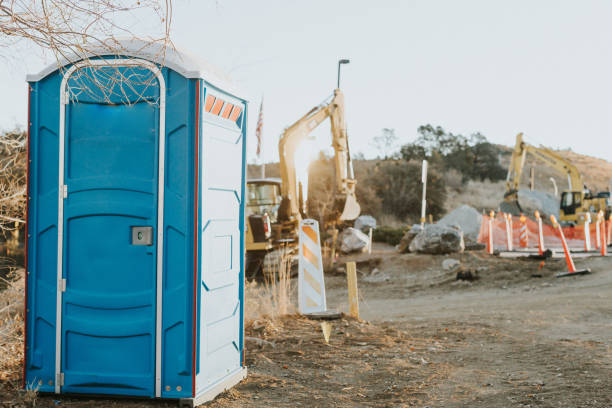 Best Portable toilet rental cost  in Edgecliff Village, TX